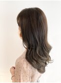 透明感ロング　ベージュアッシュカラー　ツヤ髪　20代 30代 40代
