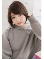 アッシュミルクティーナチュラルモード小顔前下がりボブc1