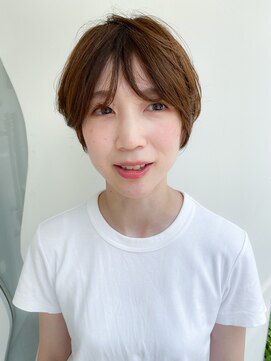 モリオ フロム ロンドン 大宮2号店(morio from London) 【なかじま ひびき】ナチュラルマッシュショート