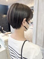 キャアリー(Caary)&nbsp;福山Caary10代20代大人丸みショートボブ耳かけ簡単スタイリング