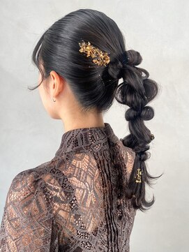 アイティーバイアルバム 松戸店(IT by ALBUM) 金ラメラメポニーテール_エアリーロングピンクブラウン_ba506031