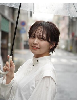 イルスティーロ(iLL_steeLo) ＜iLL_steeLo＞ふんわりショートカット