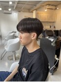 20代30代40代◎スーツ刈り上げ短髪センターパートテクノカット