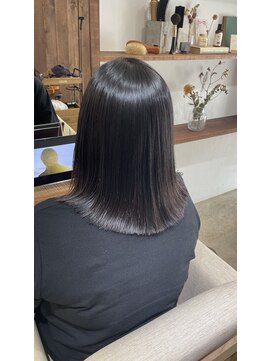 ルーシー 伊勢店(Lucy) 切りっぱなしミディアム