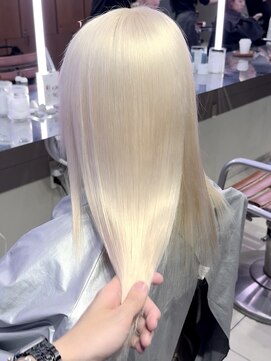 ピチカート 原宿(pizzicato) 抜きっぱなしブロンド/ホワイトブロンド