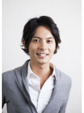 ヘアメイク アーリア(hair make aria) ツーブロック　アップバング