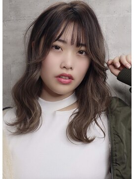 ブリス(VLISS) ウエーブミディ＿グレージュブランジュ