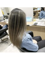 アヴァンス 京橋店(AVANCE)&nbsp;シャドウルーツ×フォギーベージュ