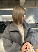 デザインカラーレイヤーカットウェットヘア夏オリーブベージュ
