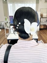 オウン(AUN)&nbsp;和装向けタイトアップ