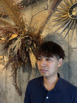 アンドアイズム(and.I'sm) ツイストパーマ