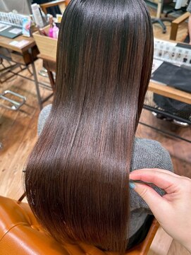 リュミエ ドゥ マッシュ(Lumier de mashu) 【大阪/梅田/茶屋町/中崎町】触れたくなる美髪/oooit/ストレート