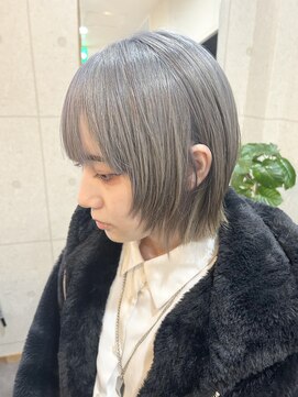 ヘアアンドメイク ルシア 奈良店(hair & make Lucia) アイスブルー×ショートレイヤー