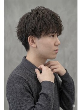 レボ(Revo) 襟足を残して。プードルパーマ