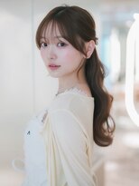 オモチャ 銀座(OMOCHA)&nbsp;顔周りおくれ毛ローポニー/韓国ヘアアレンジ