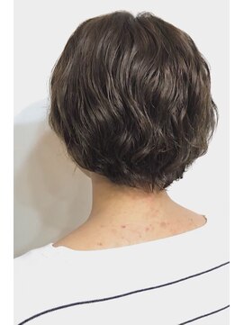 レセ 新松戸deux店(Laissez) ショートパーマ【レセ新松戸ドゥー店】