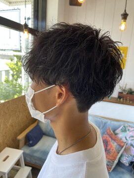 ハンズ(HANDs) 波巻きパーマスタイル