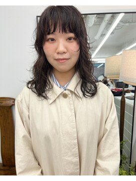 シカ(sica) ミディアムパーマ