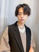 テトラ バイ ネオリーブ 横浜西口店(tetra by neolive)&nbsp;センターパート ニュアンスパーマ メンズヘア☆横浜