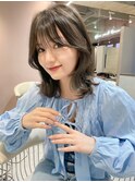 顔周り 韓国 くびれヘア レイヤーカット オリーブグレージュ