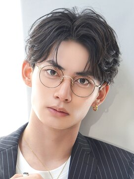 オーシャントーキョー 渋谷神南(OCEAN TOKYO) ツーブロック人気フェザーショート