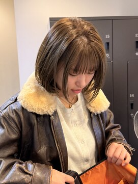 アンドバイモードケイズ (and by MODE K's) 丸みボブ/レイヤーボブ/オリーブカラー