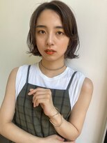 トリッカ シブヤ(TRICCA SHIBUYA)&nbsp;韓国ボブ/くびれボブ/外ハネ/シースルー/小顔カット/暗髪