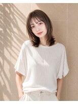 ケアシンサイバシ(CARE shinsaibashi)&nbsp;シアーフェイスレイヤーミディ／柔らかく揺れる韓国風ミディ