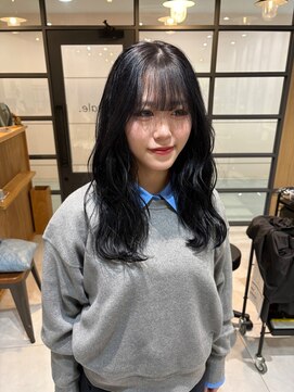 ニール(Neale.) 黒髪ブルーブラック11.27