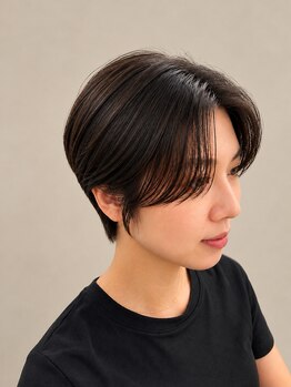 ウル バイ シャルマン(URU by charmant)の写真/「白髪が増えた…」そんなお悩みに。隠すだけではなく、これからの髪まで考えたカラーをご提案。