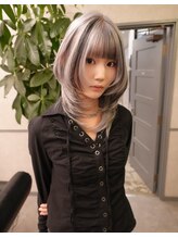 マーシュアンメゾン(Marsh un maison)&nbsp;ブラックデザイン×ハッシュカット/個性的