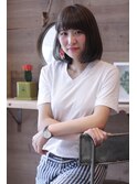 暗色グレージュでしっとり感『9ine』オシャレに決めたい方