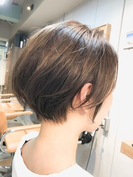 ヘアアンドライフ エジェリデイズ(hair&life egerie days) 首がキレイに見える耳かけショート◎20代30代40代50代