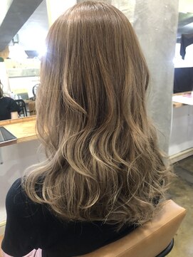 アムバイハーティエスト(AMME by HEARtiest) ハイトーングラデーション