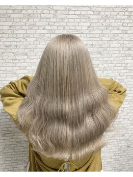 White Ryota ホワイトモカベージュ L ホワイト White のヘアカタログ ホットペッパービューティー