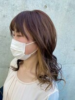ヘアーメイク ヴァンセット HAIR & MAKE VINGT-SEPT パーマ風＋インナーカラー