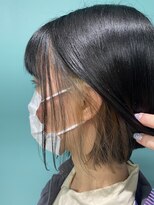 リーホリエ(Lee Horie)&nbsp;ぱつっとボブ×インナーカラー