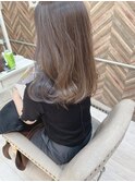 グレージュヴァイオレット
