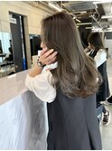 オリーブグレージュ美人レイヤーカット