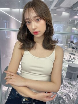 ロンド クラン 岡崎(Lond Clan) オリーブベージュ☆韓国ミディアムレイヤーくびれヘア