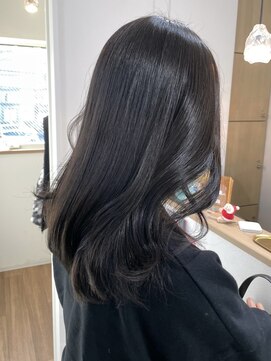 ビビバイベル(BiVi by BHEL) グレージュブルージュベージュカラー顔周りレイヤーカット韓国