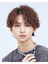 《フェザーパーマ》パーマの強さによって違った印象に◎［渋谷/メンズカット］