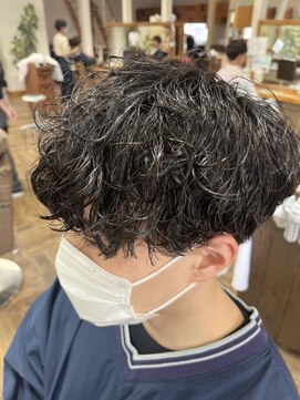 ファーレ fare 波巻きパーマ