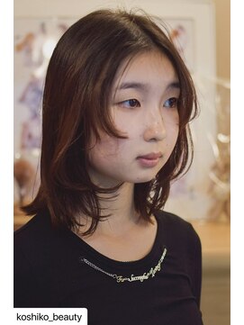 イーズ 鎌倉(e's) 《e's イーズ鎌倉》小顔見せ◎空気を纏う顔周りレイヤーカット