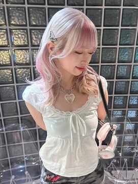 ホワイト/ピンク/デザインカラー/ブリーチ/梅田/髪質改善