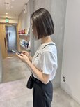 YOKE 切りっぱなしボブぱつっとボブ大人ボブアッシュグレージュ