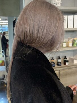 ランド(LAND) ラベンダーベージュ グレージュ ロングヘア