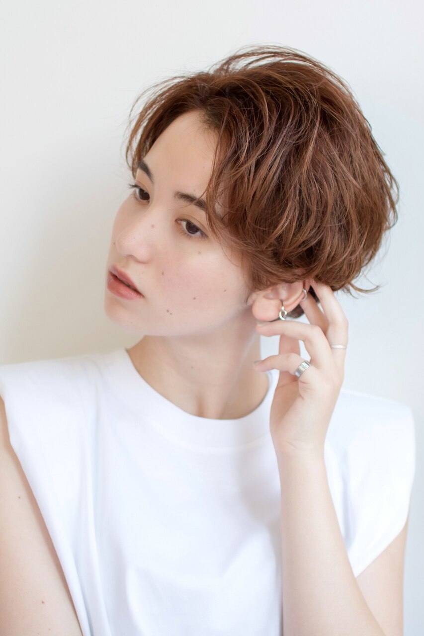 【リニューアル限定クーポン】似合わせカット+艶カラー\13,000→\8,980
