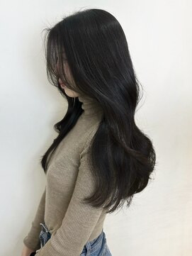 アクシス 栄店(`AXIS) 平田/ワンホンレイヤー/ミルクティーブロンド/ダークブルー/栄