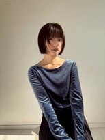 シーン バイ ラッド(SCENE by RAD)&nbsp;レイヤーを効かせた小顔見えショートボブ小顔盛り顔まわりカット